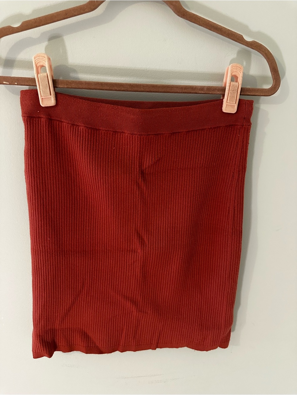 Wilfred Rust Ribbed Mini Skirt